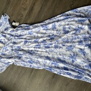Studio 17 Blue Floral Maxi Dress